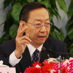 China's Industry and Information Technology Minister Li Yizhong