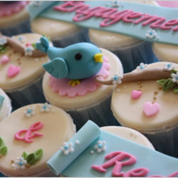 Twitter bird on cake