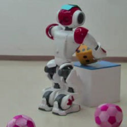 robot stacking objects