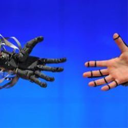 Robot hand