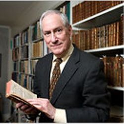 Robert Darnton, Harvard University Library