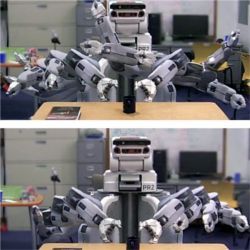 PR2 robot