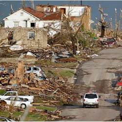 Joplin tornado destruction