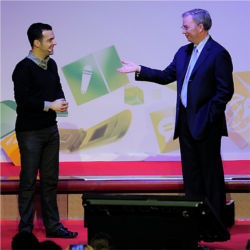 Hugo Barra and Eric Schmidt, Google