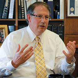 University of Akron Dean Mark Shermis