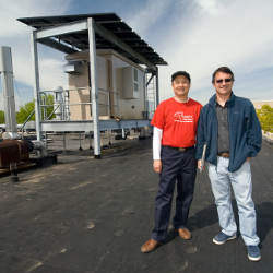 Rutgers professors Thu Nguyen and Ricardo Bianchini