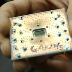 Chip with 3 qubits