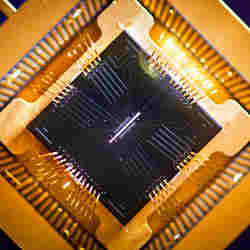 A silicon chip that levitates individual atoms.