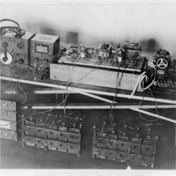 Teletype radio set