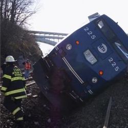 Metro-North derailment in Bronx