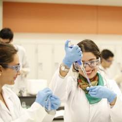 Women in a college science lab.