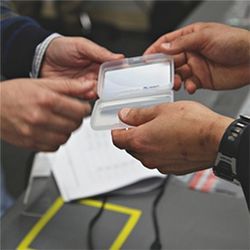 Exchanging smartcards