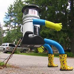 Canadian researchers created a talking robot that is hitchiking cross-country.  