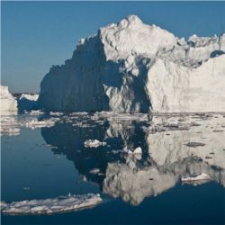 Antarctic glacial melt