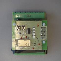 A Bluetooth 2.0 node developed by Electronic Design Research Group of Spain's UPV/EHU-University of the Basque Country.