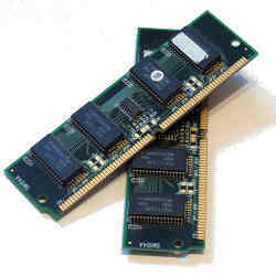 A pair of 32 MB EDO DRAM modules.