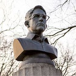 Edward Snowden, Fort Greene Park