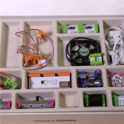 LittleBits Gizmos & Gadgets kit