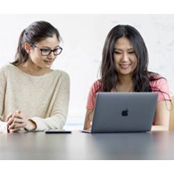 Sonja Khan and Irene Zhang , two computer science students at the University of Washington. 