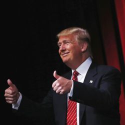 Trump, thumbs up