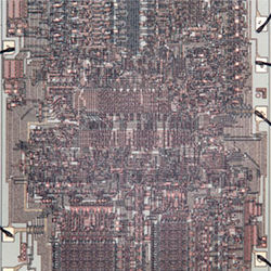 Intel 4-bit 4004 chip