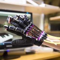 haptic glove