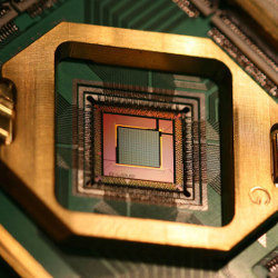 D-Wave quantum chip