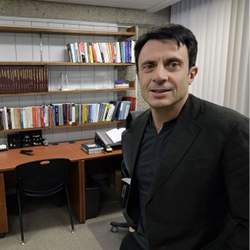 Thomas Hadjistavropoulos, research chair in Aging and Health at the University of Regina.