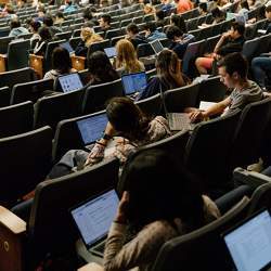 Nearly 1,300 students are taking this data analytics class. 