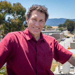 SLAC accelerator physicist Tor Raubenheimer