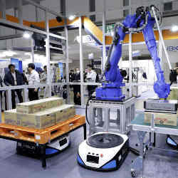 A demonstration of Mujin Inc.s robot.