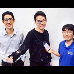 NUS researchers John Ho, Lin Rongzhou, and Kim Han-Joon