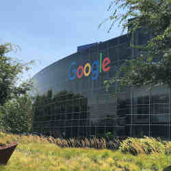 Google's headquartars, the Googleplex, in Mountain View, CA.