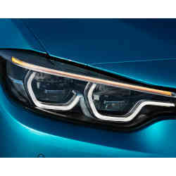 LED adaptive headlights on the BMW 1 Series (F40).