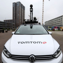 TomTom logo and camera on a vehicle