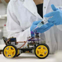 The robot with the biological sensor. 