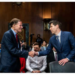 Senator Richard Blumenthal, left, and Sam Altman, chief executive of OpenAI, at a hearing on artificial intelligence in May.