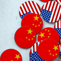 buttons displaying U.S. or China flag