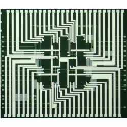 A microscope image of the chip.